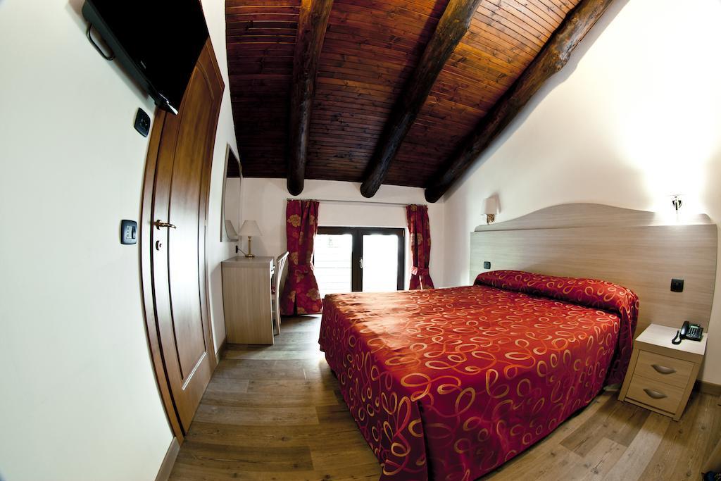 Agriturismo Cascina Del Vai Cairo Montenotte Luaran gambar