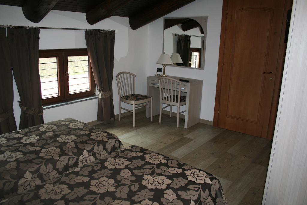 Agriturismo Cascina Del Vai Cairo Montenotte Bilik gambar