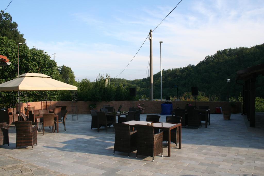 Agriturismo Cascina Del Vai Cairo Montenotte Luaran gambar
