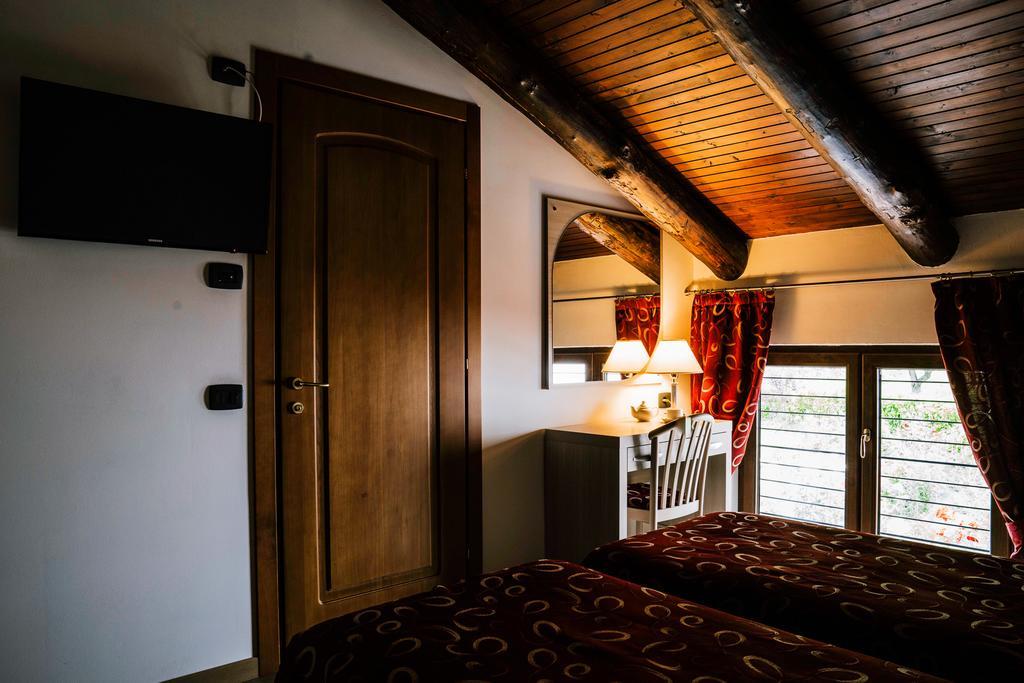 Agriturismo Cascina Del Vai Cairo Montenotte Luaran gambar