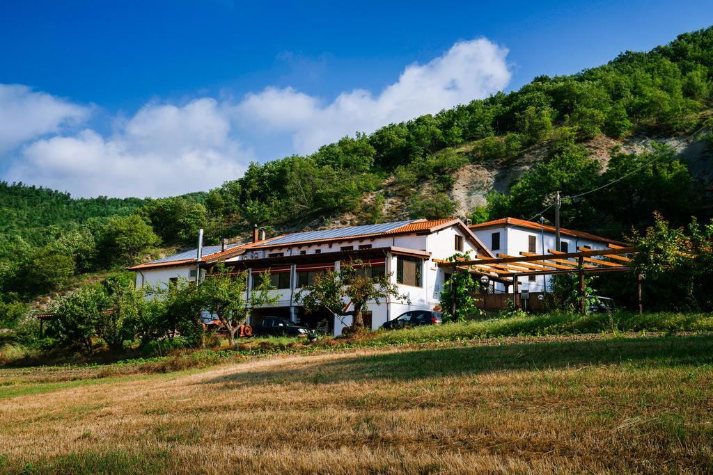 Agriturismo Cascina Del Vai Cairo Montenotte Luaran gambar