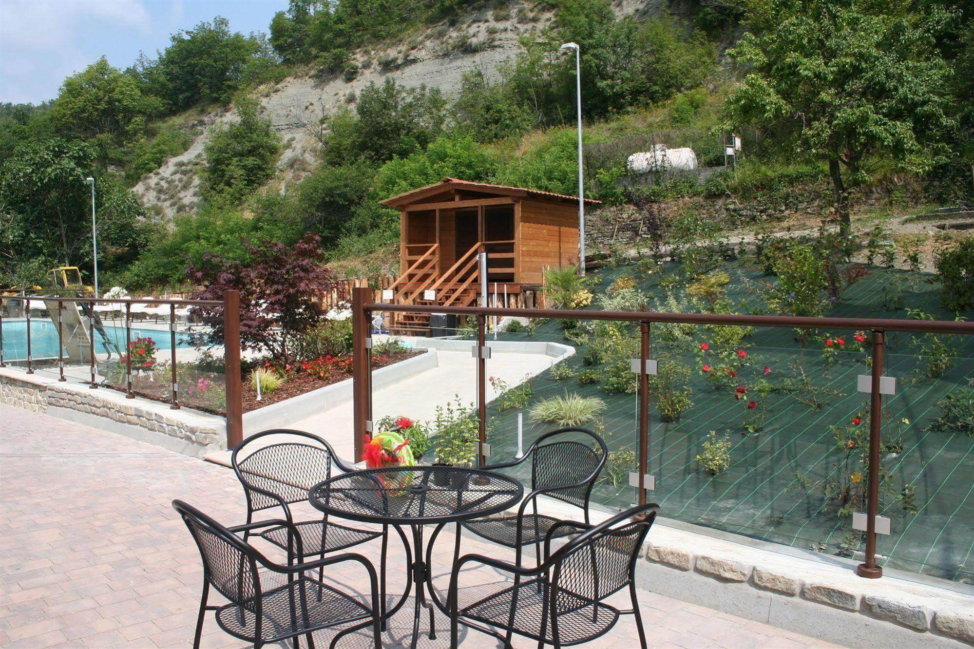 Agriturismo Cascina Del Vai Cairo Montenotte Luaran gambar