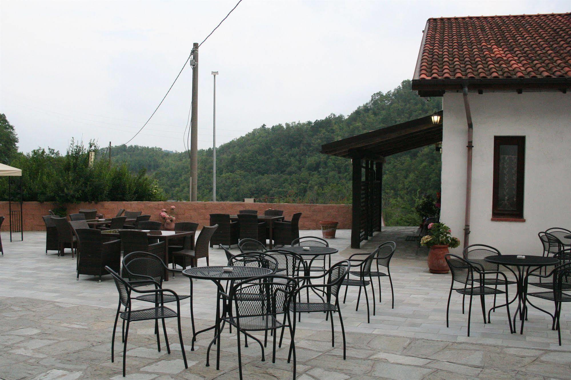 Agriturismo Cascina Del Vai Cairo Montenotte Luaran gambar